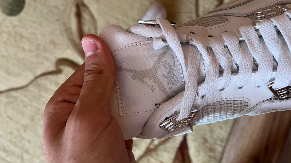 Jordan 4 Pure Money