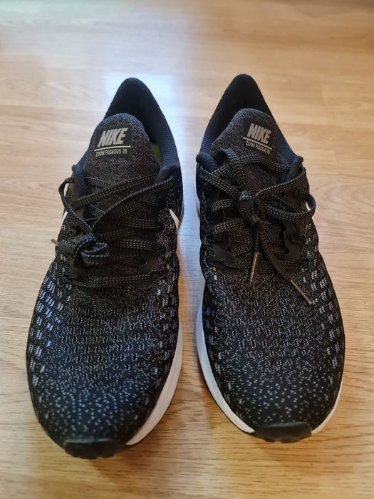 Дамски маратонки Nike