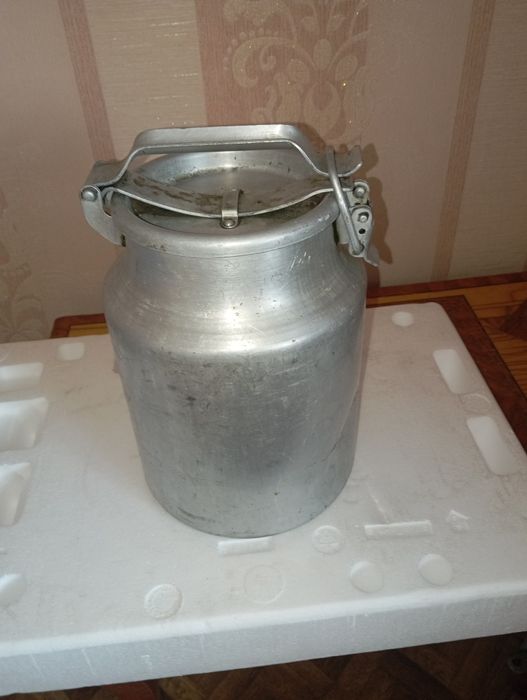 Продам аллюминовую флягу