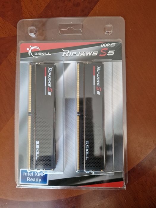 G.SKILL 32 GB (2x16) DDR5 6000 CL30