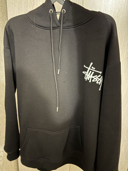 худи stussy , теплая изнутри подойдет для зимы