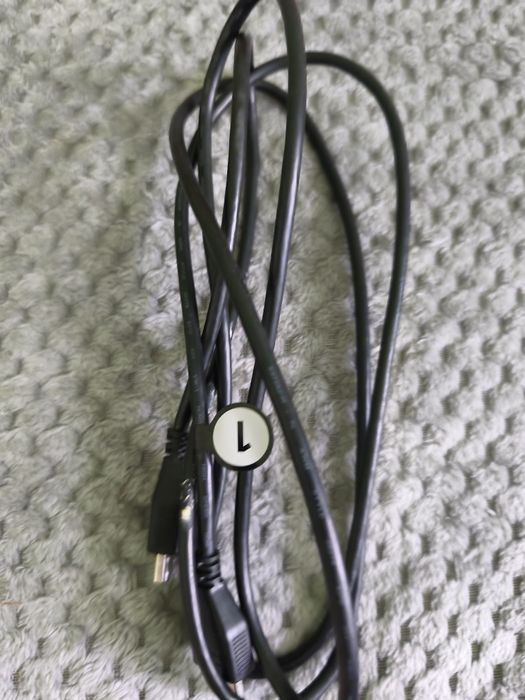 VR очила за PlayStation 4 + игра five nights at Freddy's Help wanted