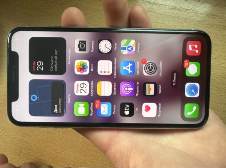 Продам айфон 11 про 64 гб