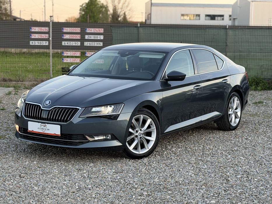 Skoda Superb 2019 2.0 TDI 150 cp DSG / Cameră / Distronic / Scaune cu memorii / Lumini ambientale / Padele