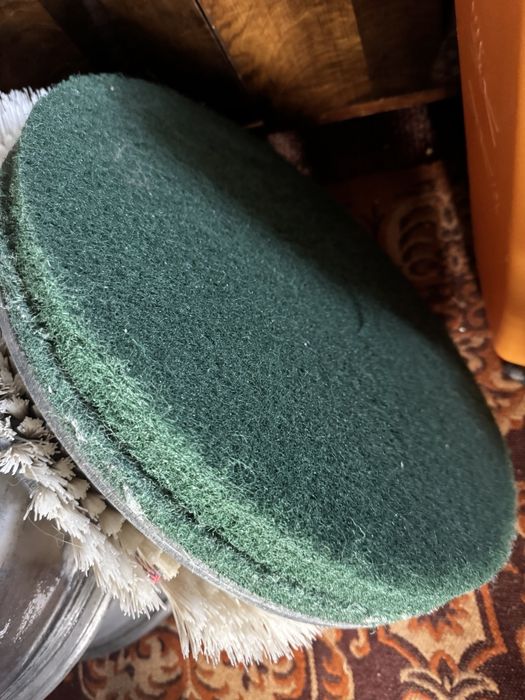 Еднодискова подопочистваща професионална машина