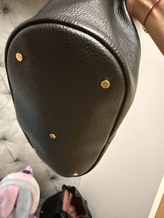 Кожена дамска чанта Coccinelle
