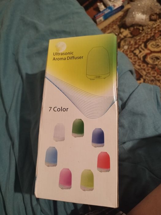 Lampă cu diverse culori