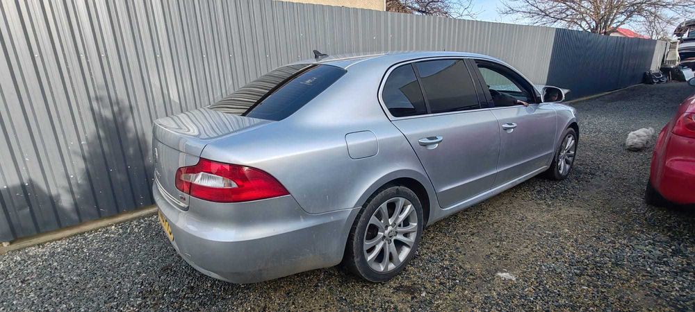 Dezmembrez Skoda Octavia 2.0tdi CFFB