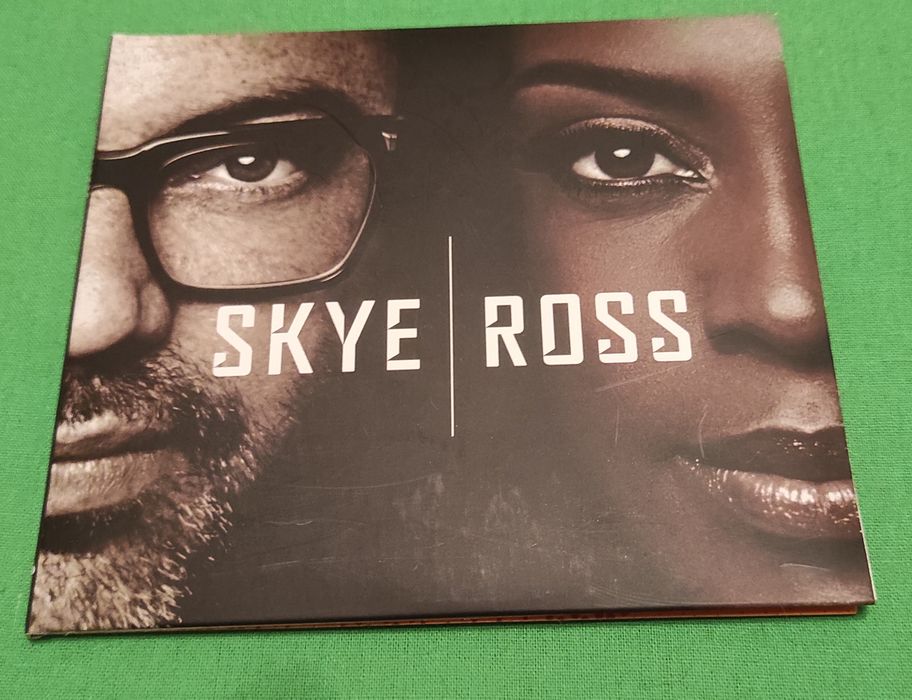 CD диски продаются