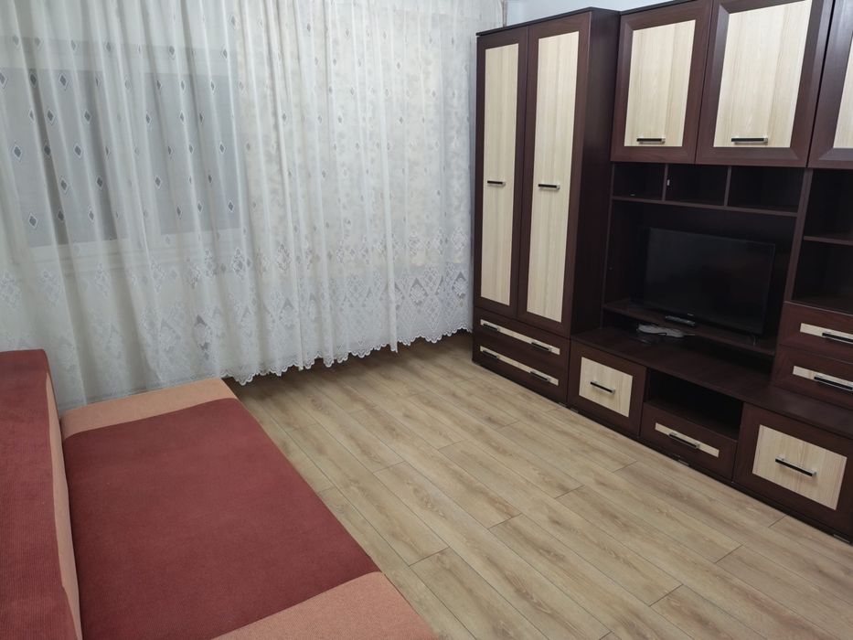 Inchiriez garsoniera strada Turturelelor Bistrița