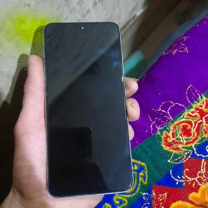 Продам телефон Xiaomi redmi 12s