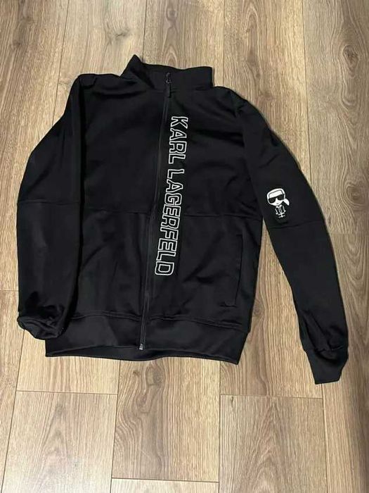 Compleu Karl Lagerfeld