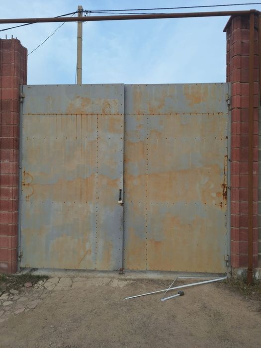 Ворота, 3 метра на 3.3 метра