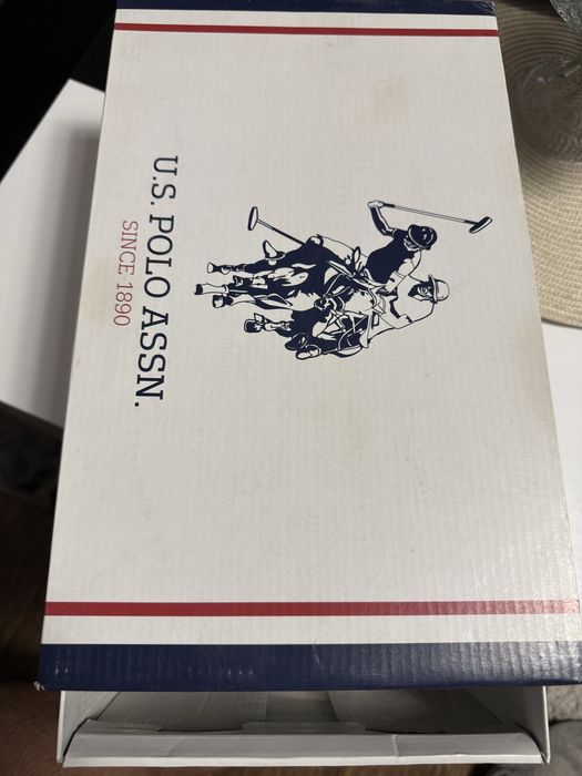 Бели обувки U.S POLO ASSN