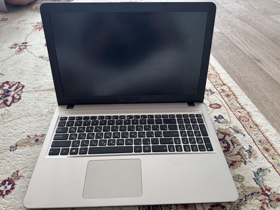 Ноутбук ASUS X540M