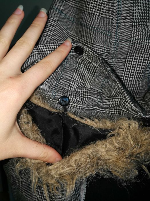 Палто (късо и дълго), Елек с качулка