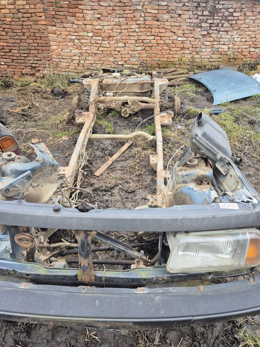 Cutie,sasiu,axa spate,fuzete,suzuki vitara 1.6