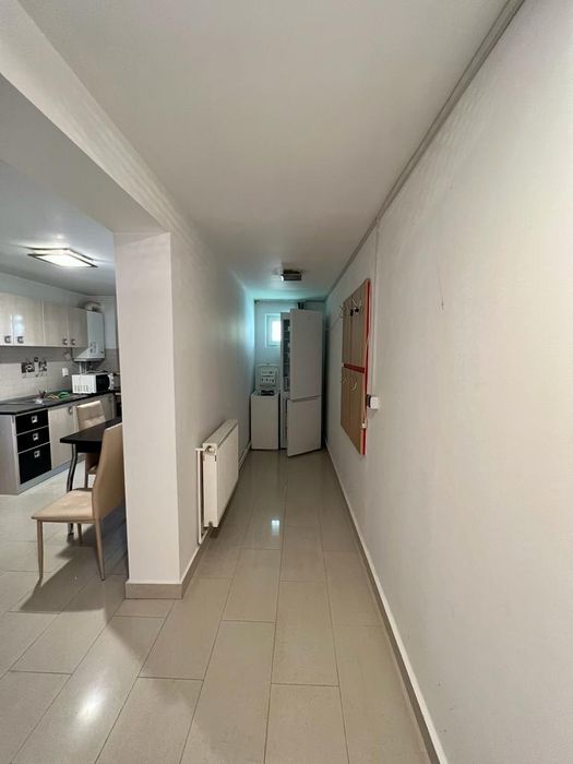 închiriez apartament 2 camere