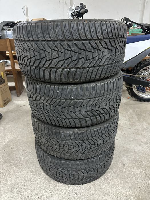 Зимни Гуми Hankook winter i*cept Evo3 275/40/ 245/45/18