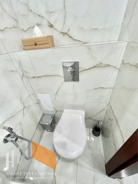 Продава се Магазин в Варна, Център - 43 кв.м за 2477 €/кв.м - Снимка #7