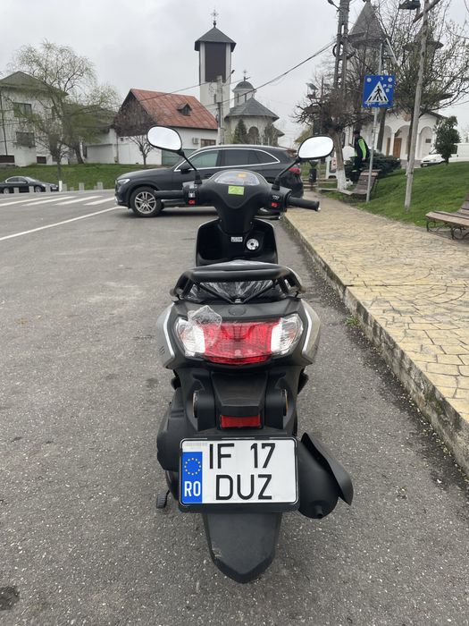 Inchiriez Scuter Moto 125 Chirie / Scooter Rent Moto 125 [NEW] Curier