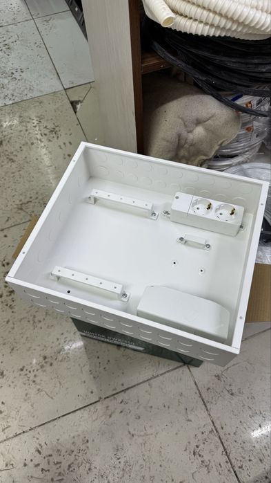 щиток для wi-fi модема