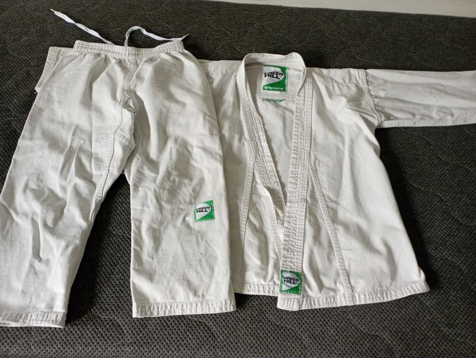 Продаю кимоно ( 130 )