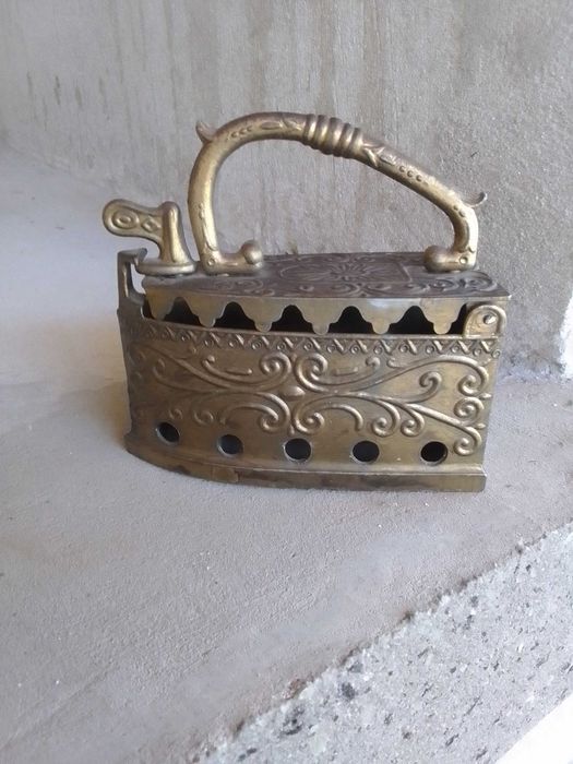 Малка интересна ютия