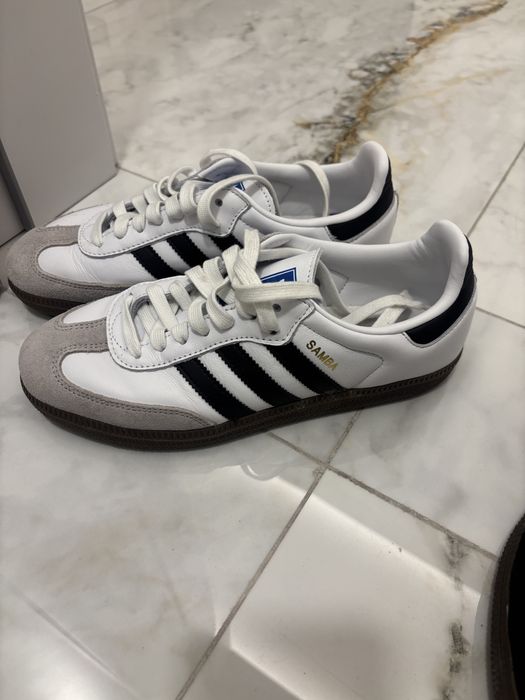 Маратонки Adidas ,Nike