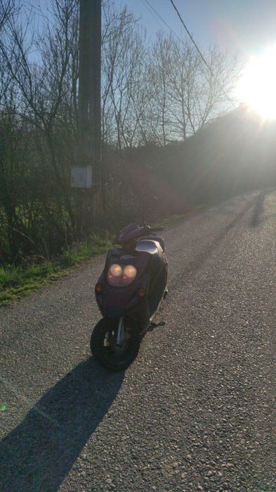 Vând scuter malaguti f10 2t 49cc