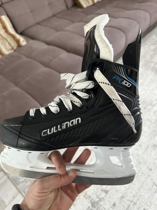 Продам коньки