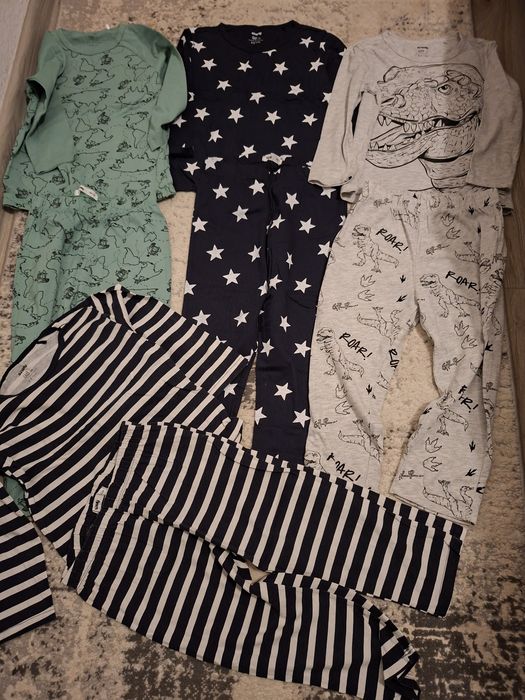 Lot 4 perechi pijamale marimea 98