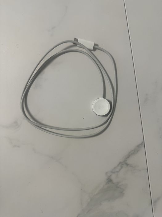 Продам apple watch 8