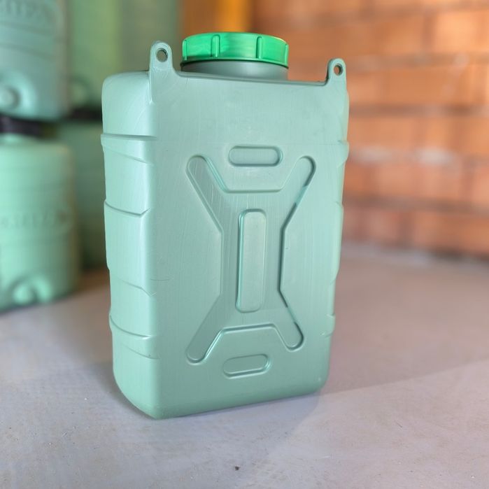 Туба умивалник с канелка 20л НОВИ