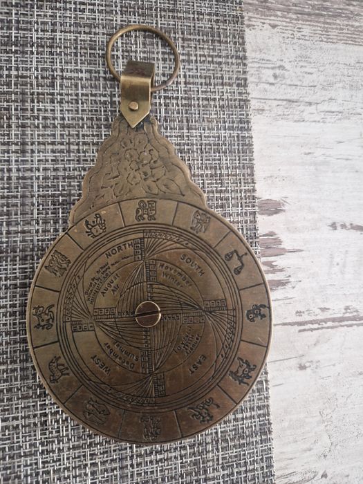 Декорация месинг