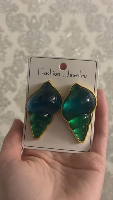 Серьги в ассортименте