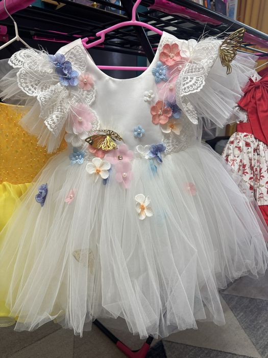 Платье на девочку