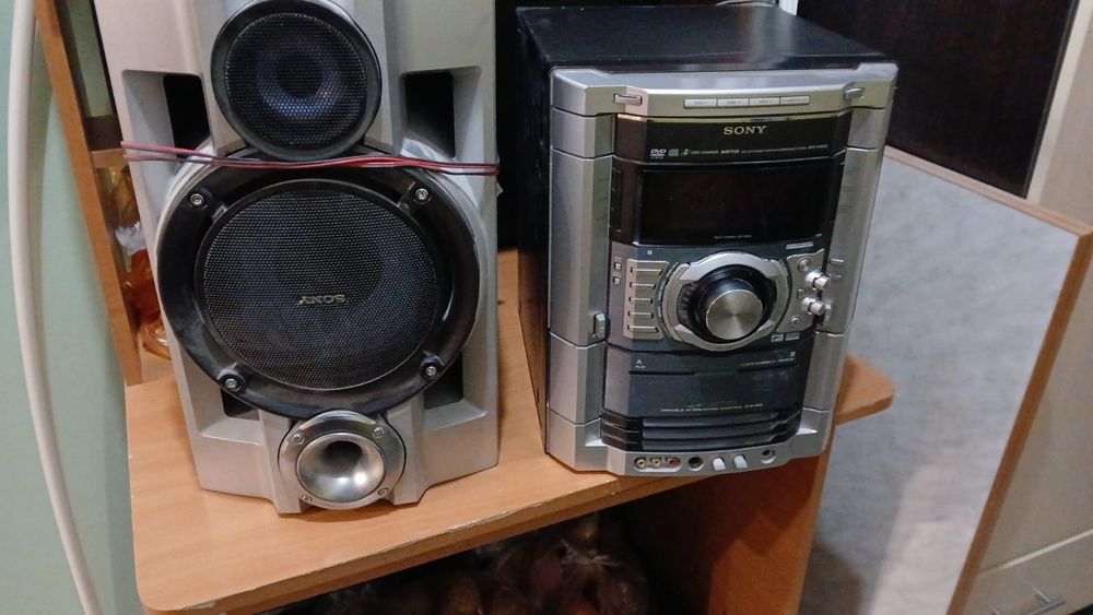 Музыкальный проигрыватель