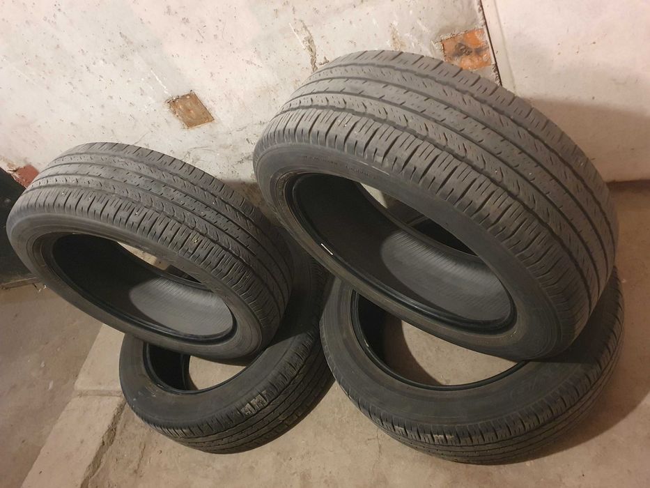 4 бр. 225/55/19 всесезонни гуми Toyo A36