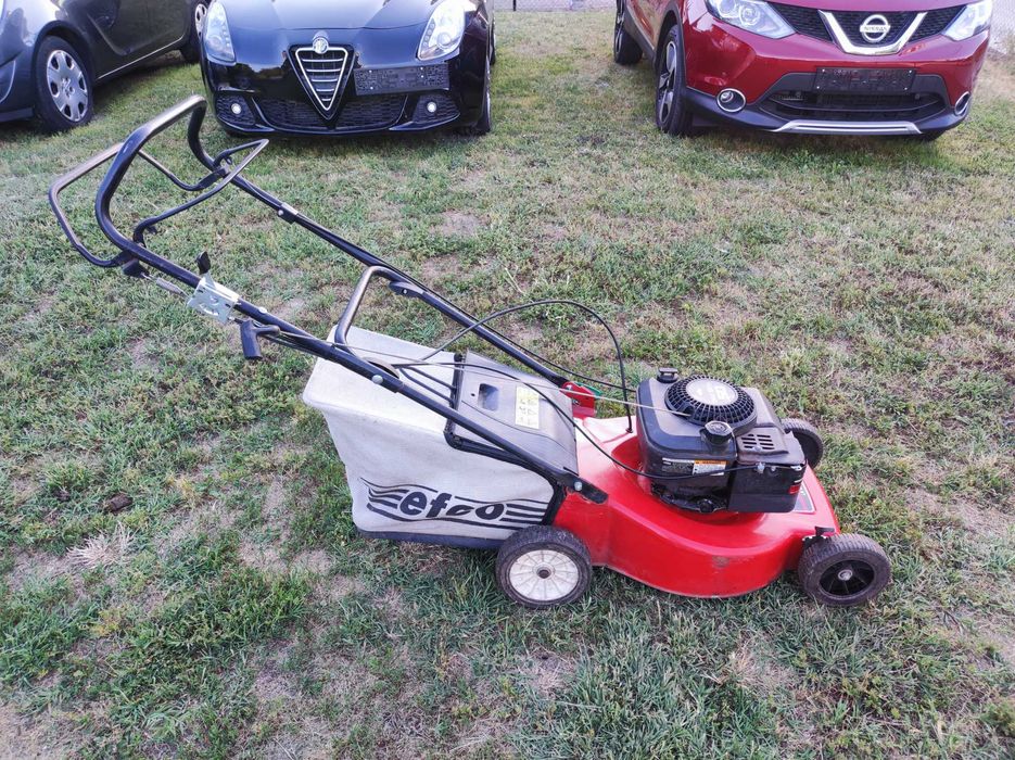 Бензинова самоходна косачка с кош Efco BriggsStratton Quantum50 190cc 5кс 4t 47см 30кг