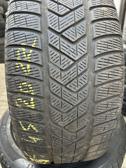 Set cauciucuri 255/45/20 Pirelli