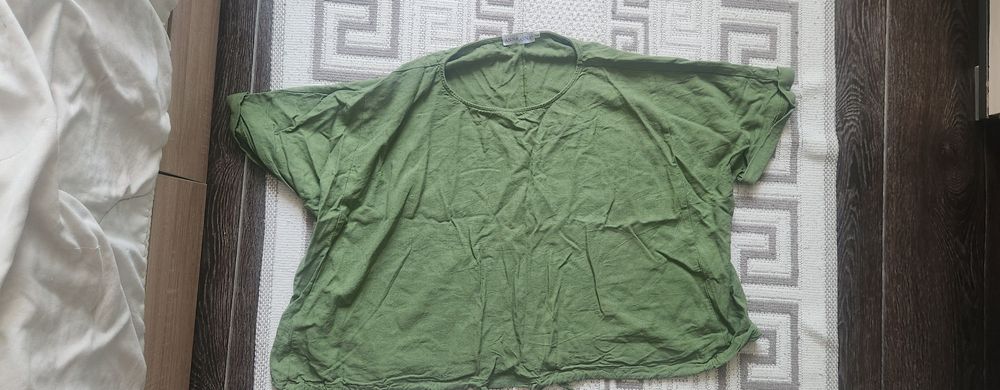 Футболка        .