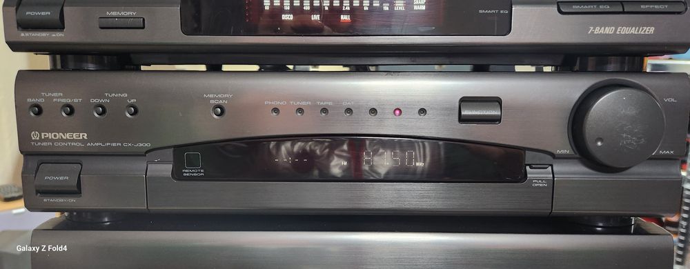 Sistem  Pioneer cu telecomandă