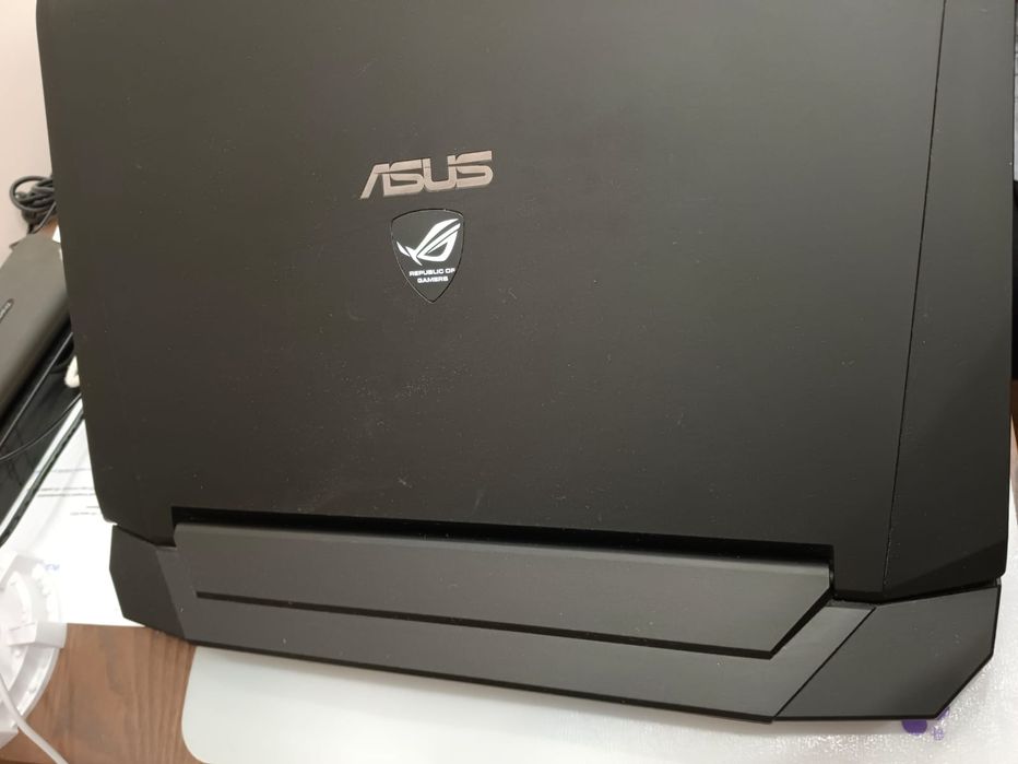 Ноутбук игровой продам ASUS  G750 JS