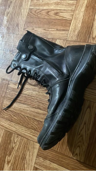 Продам берцы , два пары 39 и 43 размер