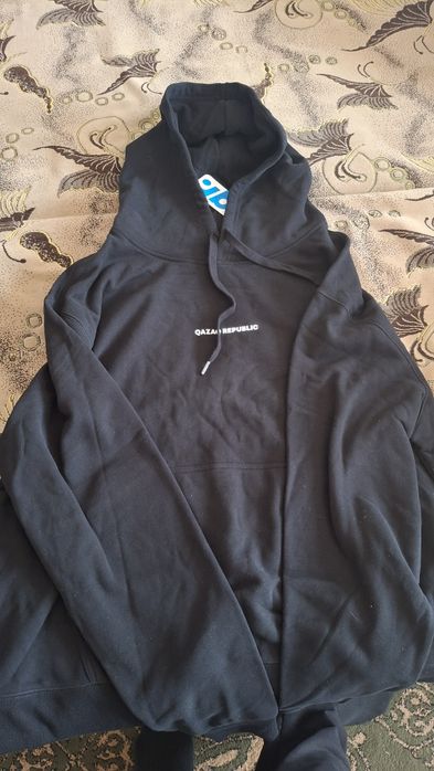 Толстовка размером XL