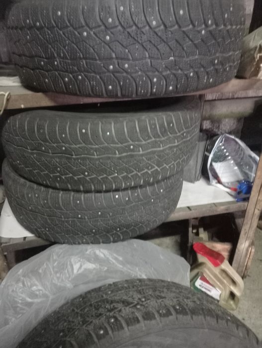 Шины с шипами зимние