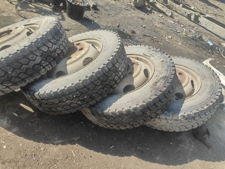 R19,5 шины с дисками