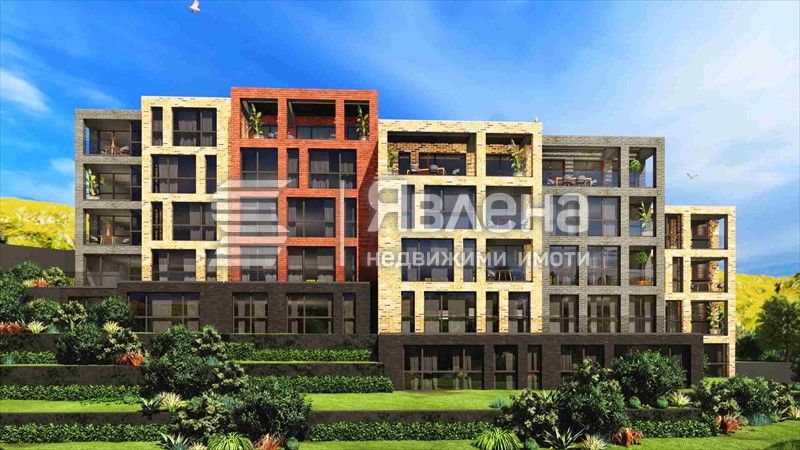 Продава се Четиристаен апартамент в Варна, Бриз - 173 кв.м за 2099 €/кв.м - Снимка #1