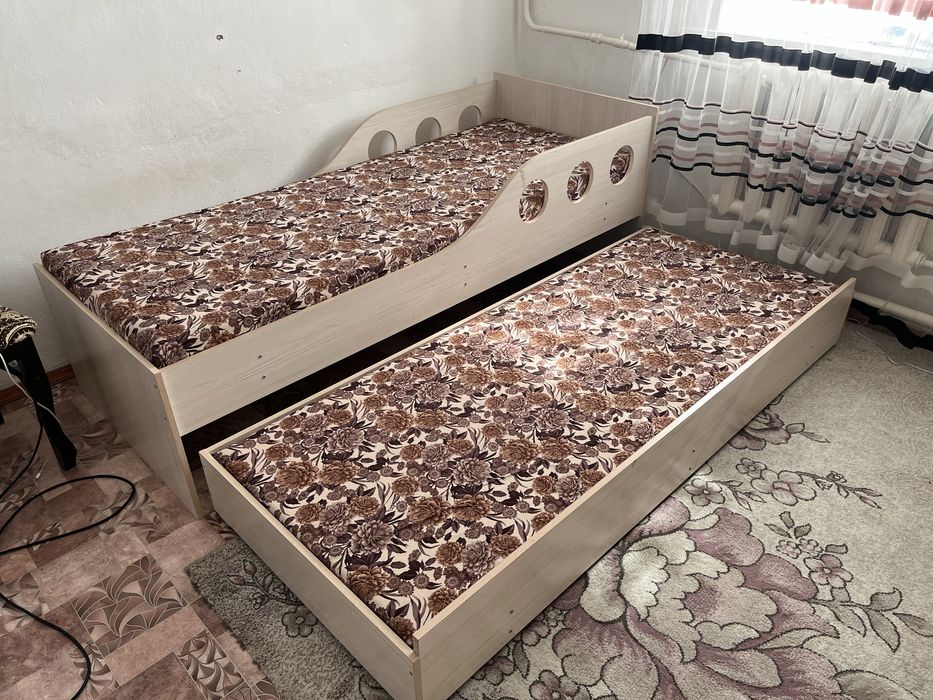 Спальный гарнитур подростковая